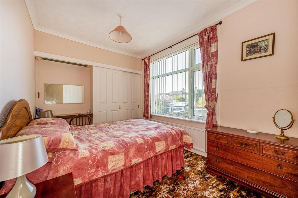 Bedroom 2.jpg