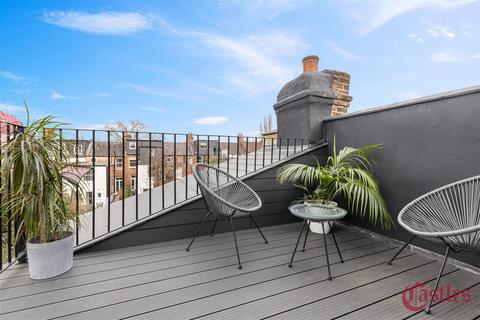 3 bedroom flat for sale, Inderwick Road, N8