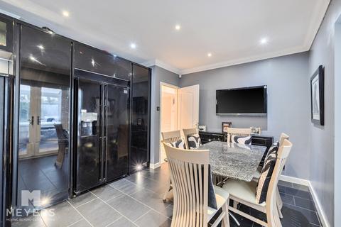 5 bedroom detached house for sale, Ferndown BH22