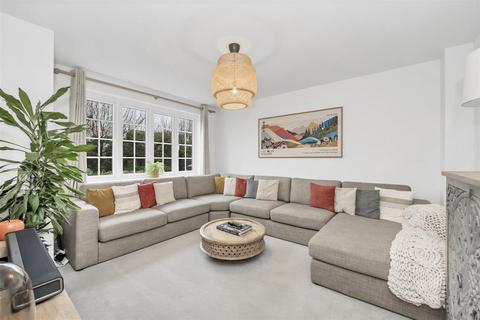 4 bedroom detached house for sale, Robinson Close, Haughley, Stowmarket