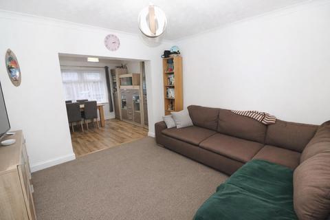 3 bedroom end of terrace house for sale, Blinco Road, Rushden NN10