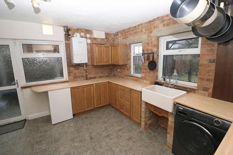 3 bedroom end of terrace house for sale, Blinco Road, Rushden NN10