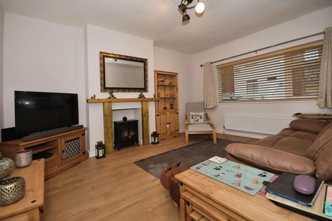2 bedroom detached bungalow for sale, Hawthorne Street, Chesterfield, S40 2EG