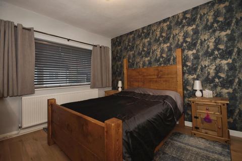 2 bedroom detached bungalow for sale, Hawthorne Street, Chesterfield, S40 2EG