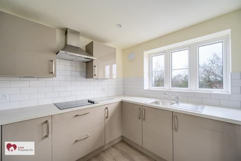 2 bedroom apartment for sale, Station Road, Knowle B93