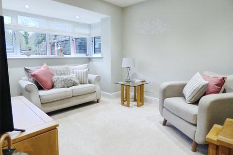 3 bedroom detached house for sale, St. Johns Road, Hedge End, Southampton