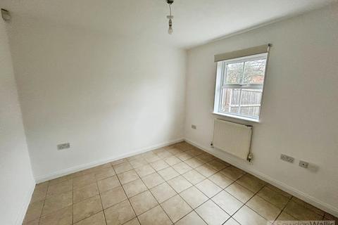 3 bedroom end of terrace house to rent, Christ Church Close, Stamford