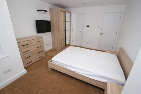 undefined, Abbs Cross Lane, Hornchurch, RM12