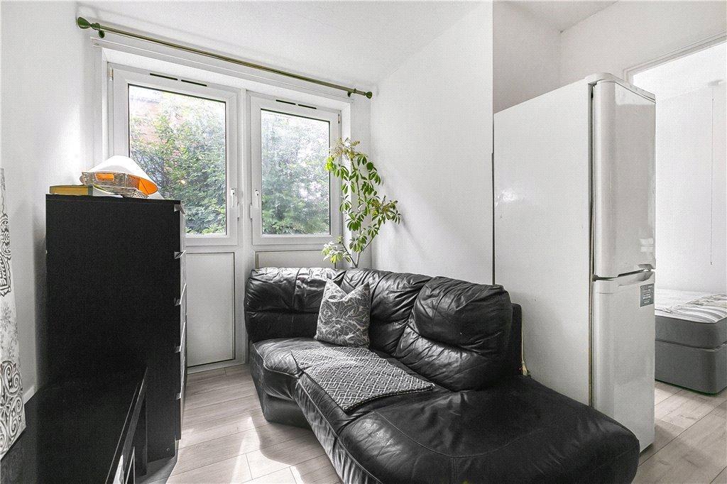 Kitchen/Reception
