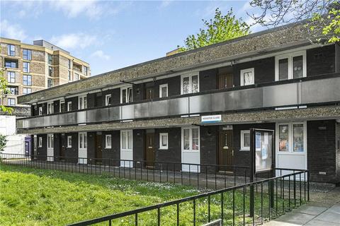 Studio to rent, Hodister Close, London, SE5