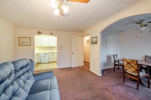 undefined, Pembroke Lodge, Du Cros Drive, Stanmore