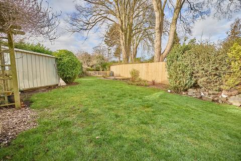 undefined, Dean Close, Hinckley