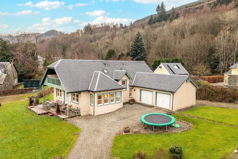 4 bedroom detached house for sale, Manse Lane, St. Fillans PH6