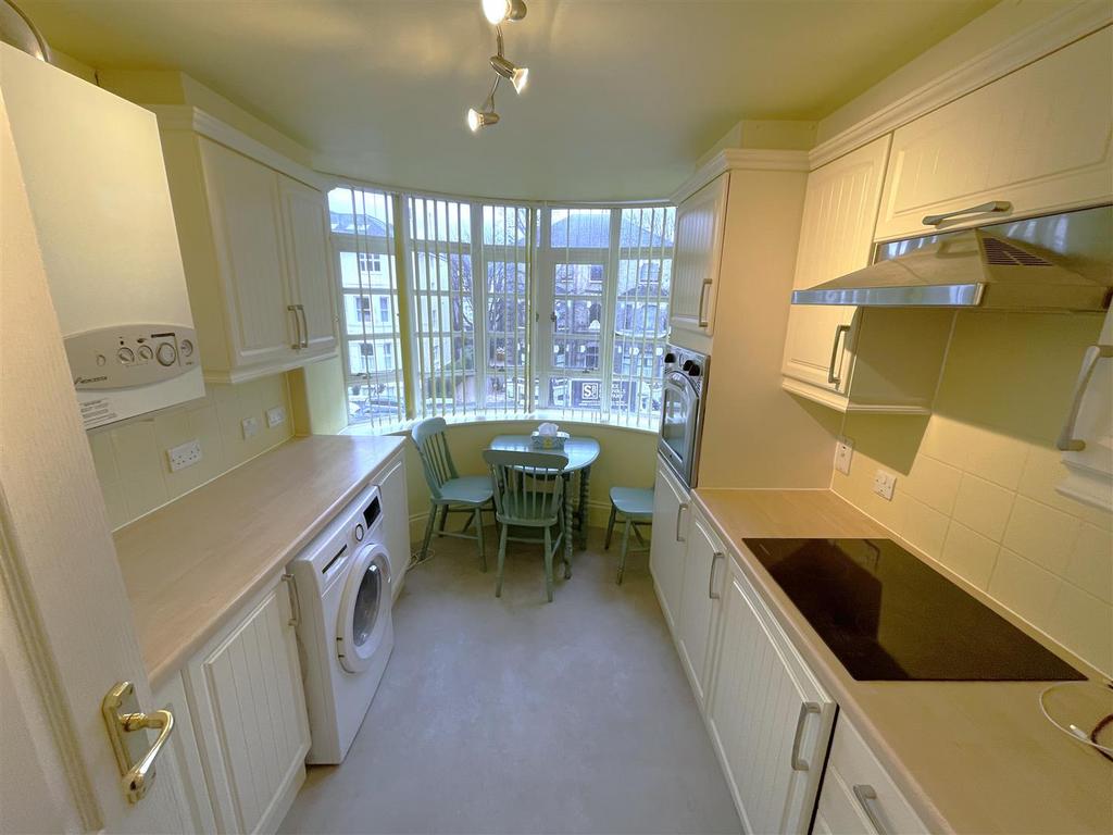 Kitchen.jpeg