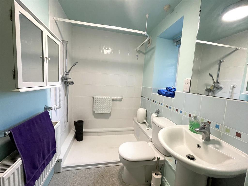 Shower room.jpeg