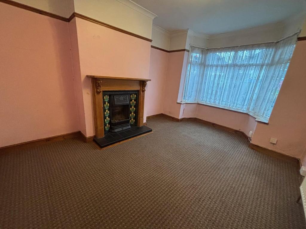 Front Lounge.jpg