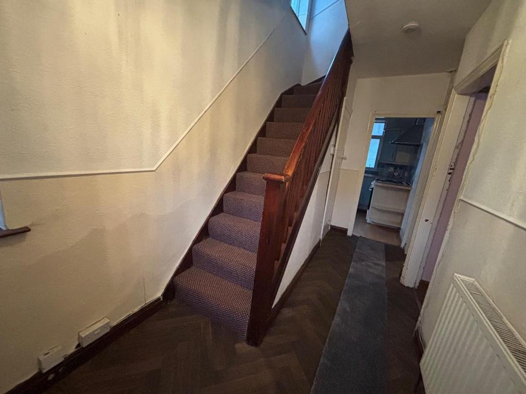 Hallway.jpg
