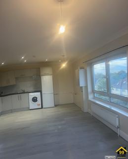 undefined, Clarendon Court, Morden, Surrey, SM4