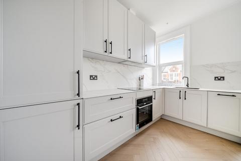 2 bedroom flat for sale, Moyser Road, Furzedown, London, SW16