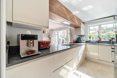 undefined, Dawn Gardens, Winchester, SO22
