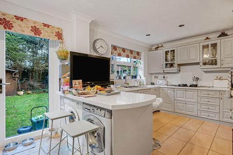 4 bedroom detached house for sale, Kingsley Court, Welwyn Garden City, AL7
