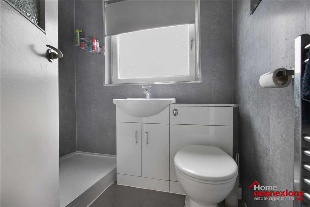 Shower Room (1)