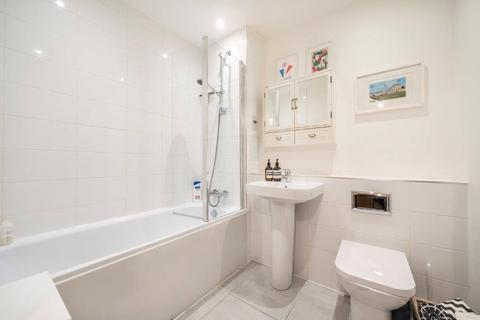 1 bedroom flat for sale, Longbow Apartments, 71 St. Clements Avenue, Bow, London, E3