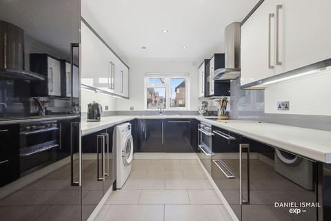 undefined, Little Berry Lane, Basildon SS16