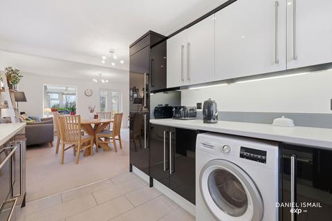 undefined, Little Berry Lane, Basildon SS16