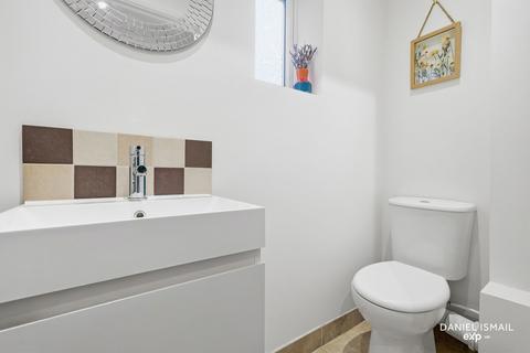 undefined, Little Berry Lane, Basildon SS16