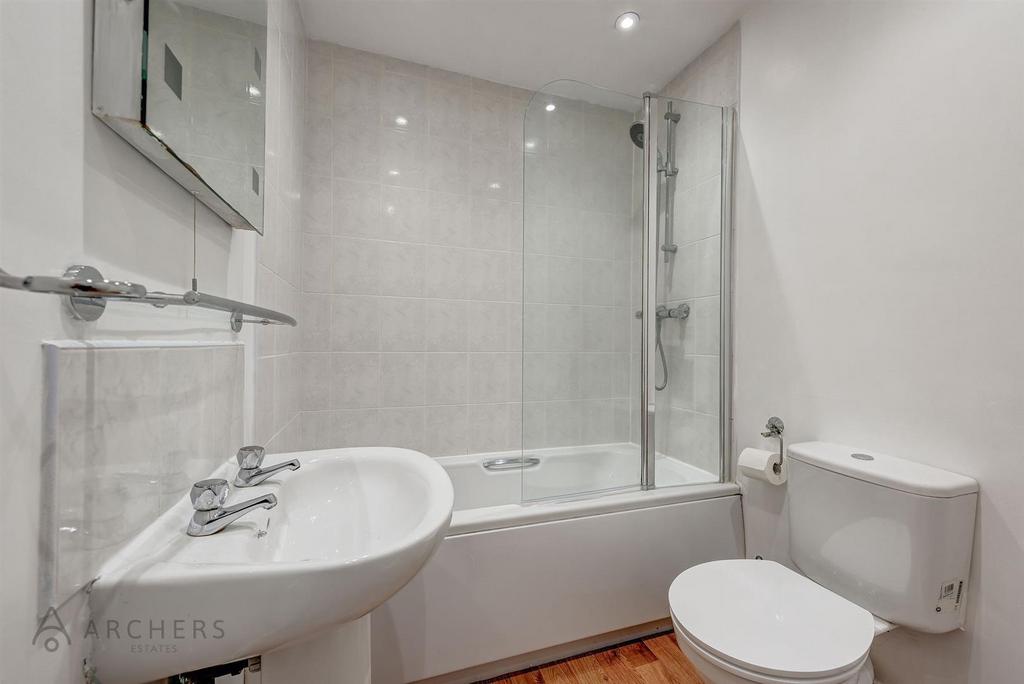 112 Taplin Road(Interior)-6.jpg