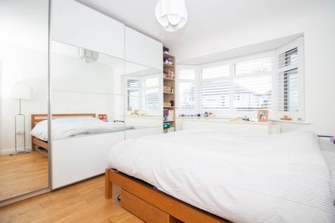 2 bedroom semi-detached bungalow for sale, Compton Place, Watford, WD19