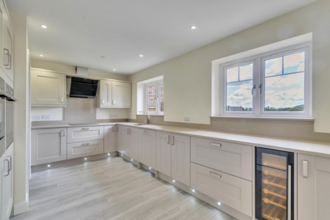 4 bedroom detached house for sale, Breidden View, Llansantffraid YM Mechain SY22