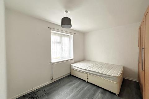 undefined, Westfield, Harlow CM18