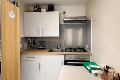 undefined, Eastcote Avenue, Greenford UB6