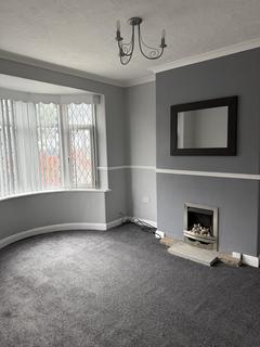 2 bedroom semi-detached house to rent, Wiggan Lane, Huddersfield HD2