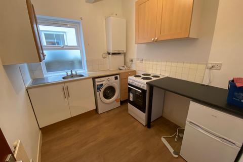1 bedroom flat to rent, Westcliff On Sea SS0
