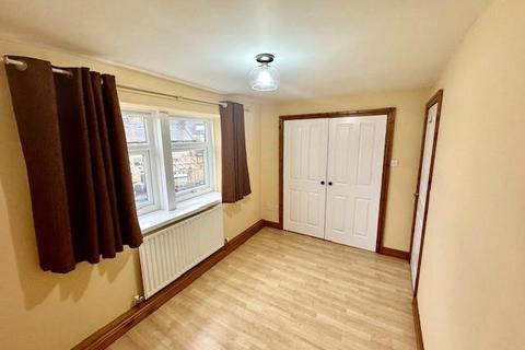 undefined, Farsley