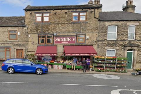 2 bedroom apartment to rent, Farsley