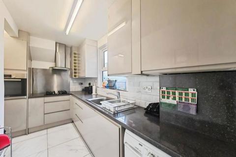 undefined, Station Road, Earley, Reading, Berkshire, RG6 7DY