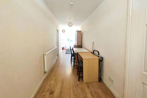 undefined, Station Road, Earley, Reading, Berkshire, RG6 7DY