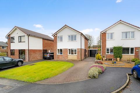 3 bedroom detached house for sale, Bradshaw Meadows, Bradshaw, Bolton, BL2 4NF
