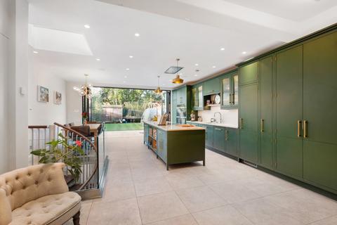 undefined, Viewfield Road, Southfields, SW18