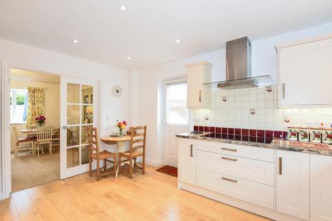 undefined, Janaway Court, Carterton, Oxon