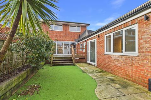 4 bedroom semi-detached house for sale, Church Road, Warsash, SO31 9GD