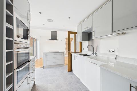 4 bedroom semi-detached house for sale, Church Road, Warsash, SO31 9GD