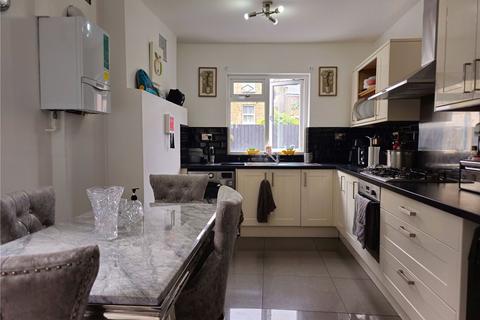 3 bedroom end of terrace house for sale, Beechfield Road, London, SE6