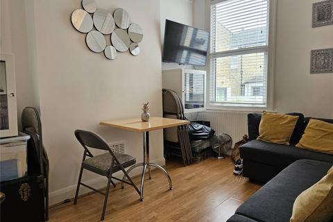 3 bedroom end of terrace house for sale, Beechfield Road, London, SE6