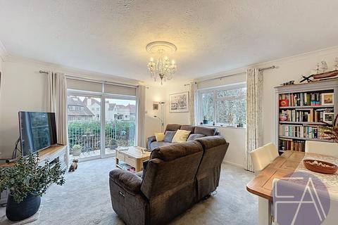 2 bedroom flat for sale, Cambridge Road, Southport PR9