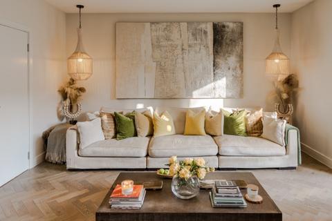 1 bedroom flat for sale, Priory Road, West Hampstead, NW6 3RE